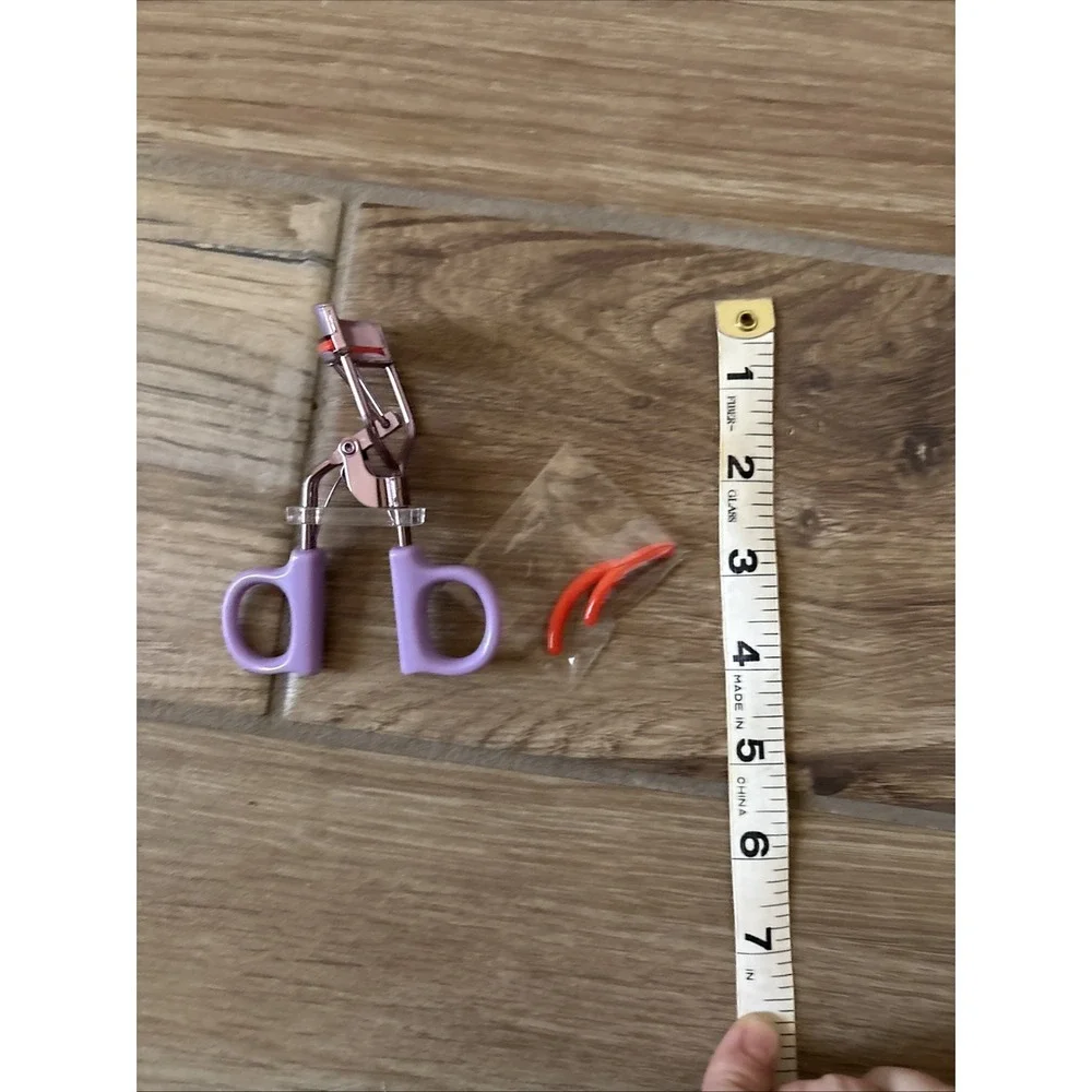 Tower 28 Eyelash Curler, Pinch Free Standard, Purple w/ Red Replacements